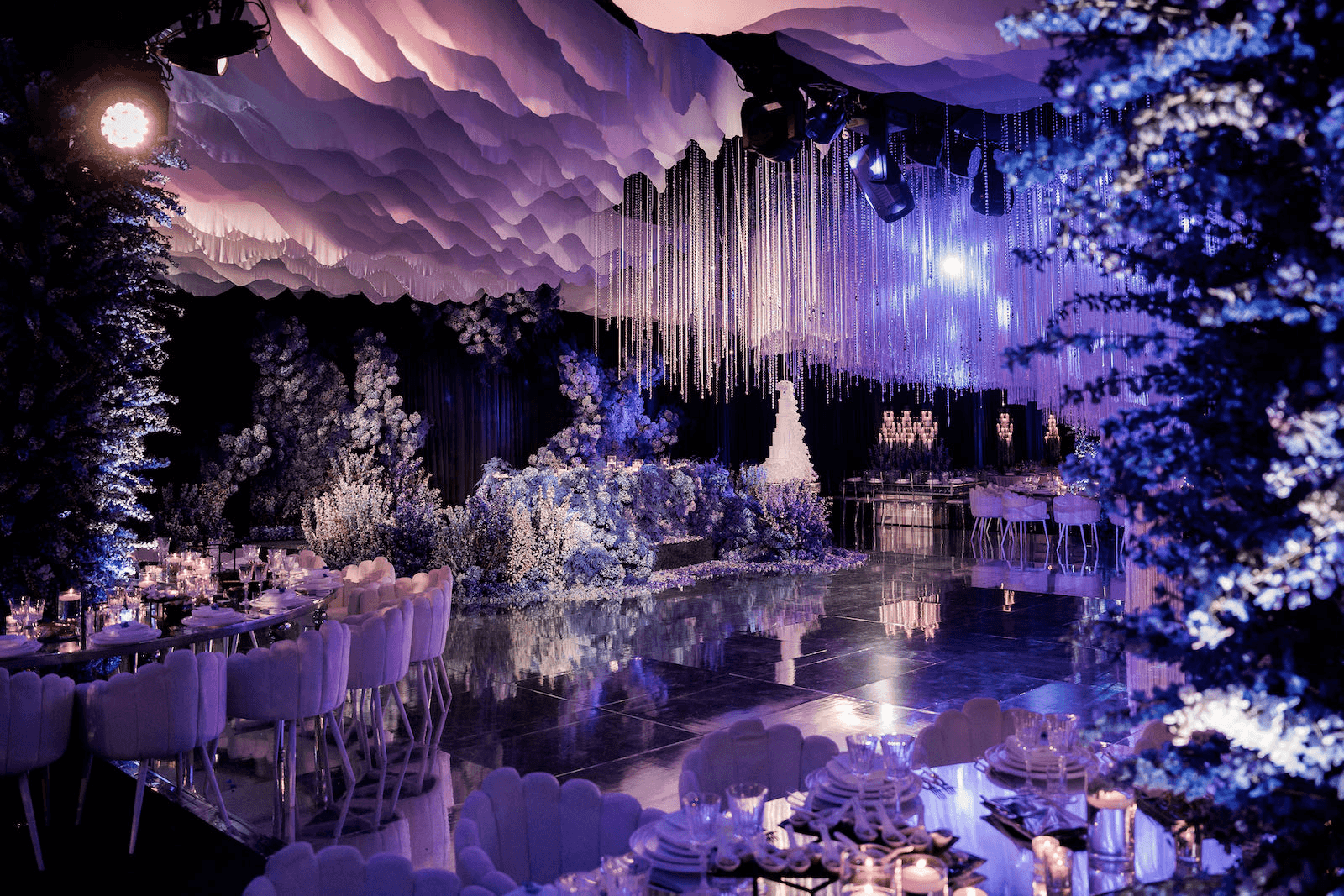 How to Choose the Perfect Wedding Caterer: A Complete Guide for Couples